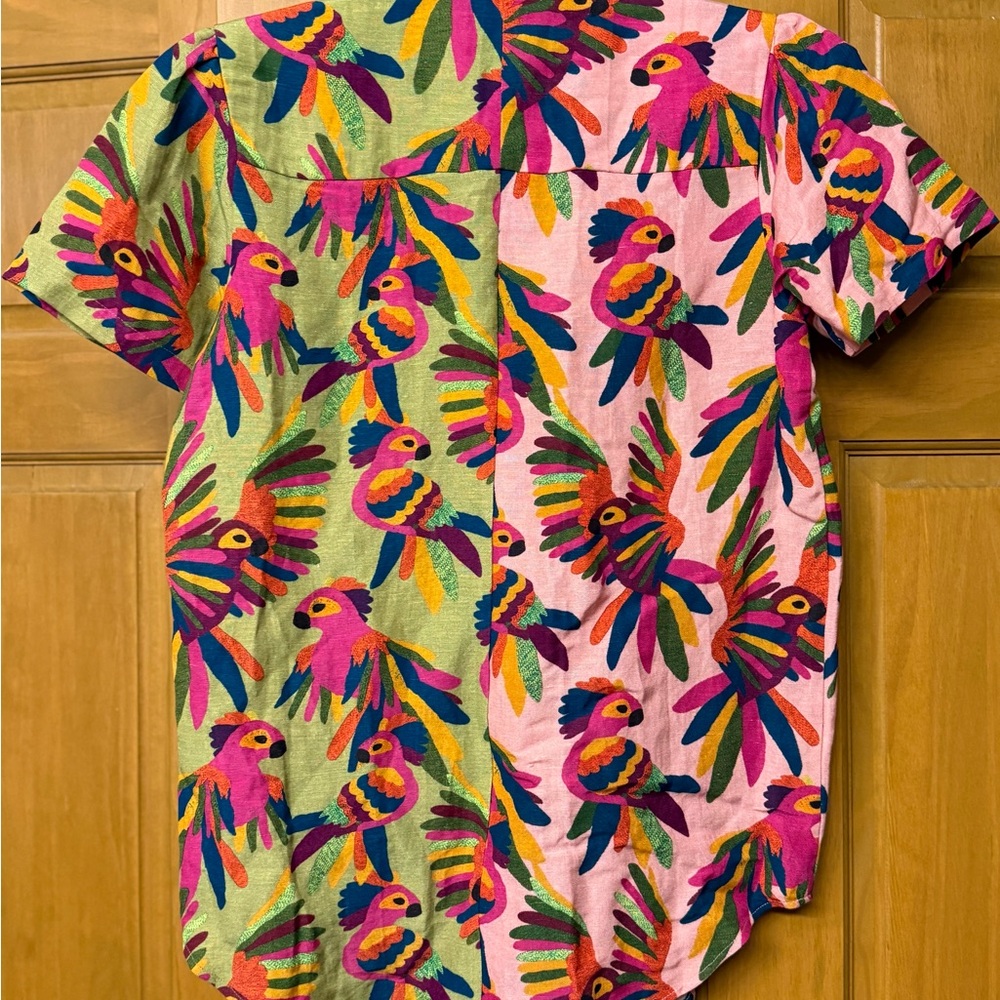 FARM Rio Multicolor Parrot Button Front Blouse - Picture 2 of 5